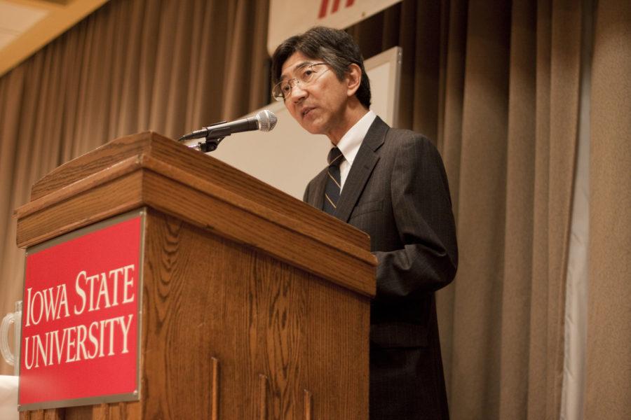 Kazuhide Ishikawa, deputy chief of Mission at the Embassy of Japan in Washington, D.C., gives the lecture Whither the Global Economy on Tuesday, in the Sun Room of Memorial Union. Ishikawas lecture covered the future of global economy with emphasis on positives and negatives of the Asian markets.