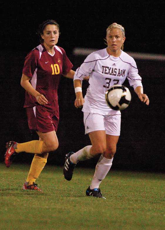 Midfielder Emily Goldstein competes against Texas A&Ms Alyssa Mautz on Friday, Oct. 15 at the ISU Soccer Complex.