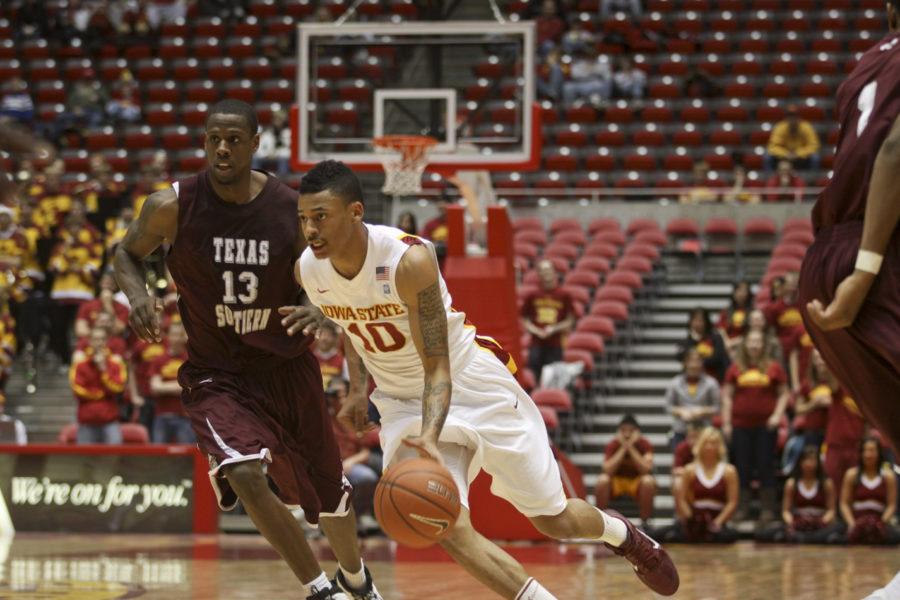Guard Diante Garrett moves the ball down the court during the game against Texas Southern on Sunday. Garrett and Scott Christopherson lead the team in scoring with a total of 16 points for each of them.