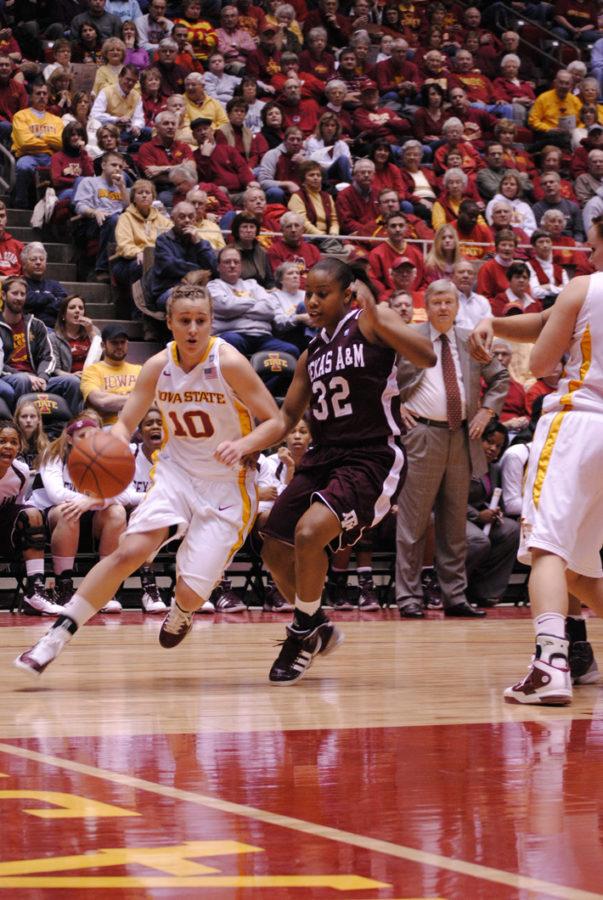 ISU guard Lauren Mansfield drives to the basket in the first half of Iowa States 60-51 loss to Texas A&M on Saturday, Jan. 22 in Hilton Coliseum. Mansfield had 13 points and six assists for the Cyclones in the loss.