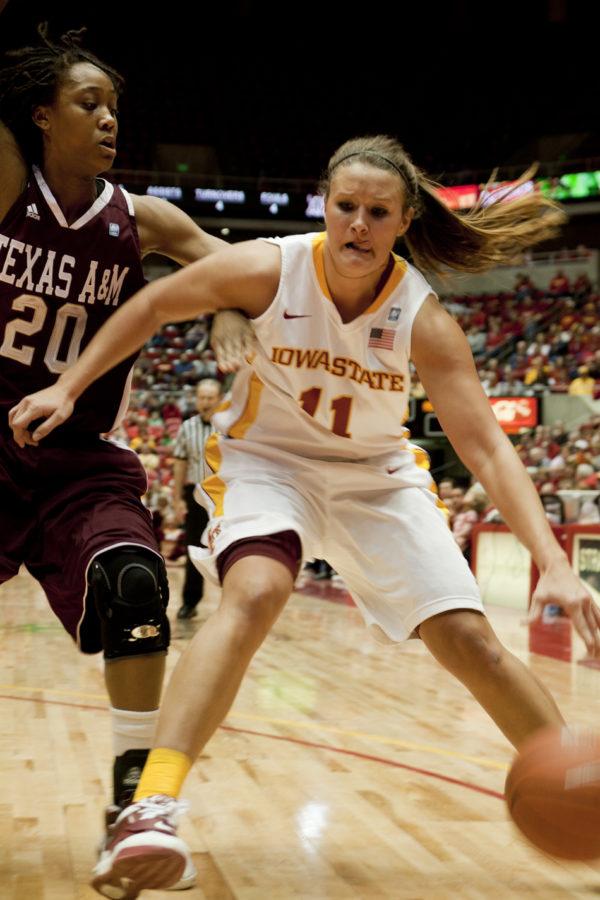 Guard Kelsey Bolte makes an offensive move against Texas A&M on Saturday, Jan. 22 at Hilton Coliseum. The Cyclones lost 60-51 in what was a close battle the entire game. 