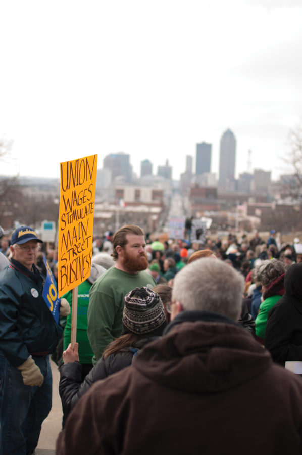 Protestors+gather+for+the+We+Are+One+rally%2C+Tuesday%2C+Feb.+22%2C+2011%2C+in+front+of+the+State+Capitol+at+Des+Moines.+Photo%3A+Karuna+Ang%2FIowa+State+Daily
