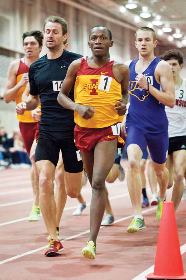 Iowa States Hillary Bor sets his pace early on in the mens mile run on Saturday at Lied Rec. Bor placed third in the event with a time of 4 minutes and 6.43 seconds.