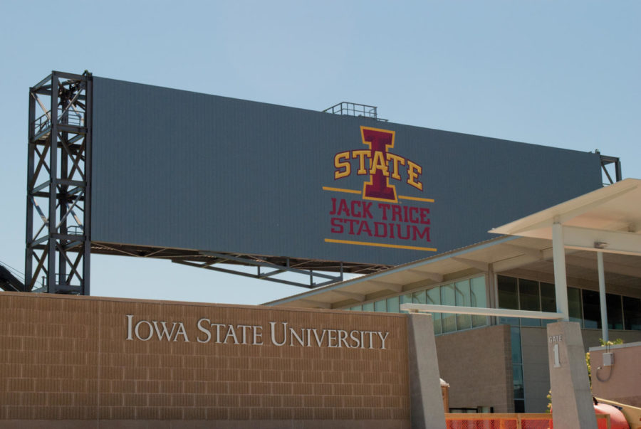 The construction of Jack Trice Stadiums new scoreboard
continued June 29. Photo: Jordan Maurice/Iowa State Daily
