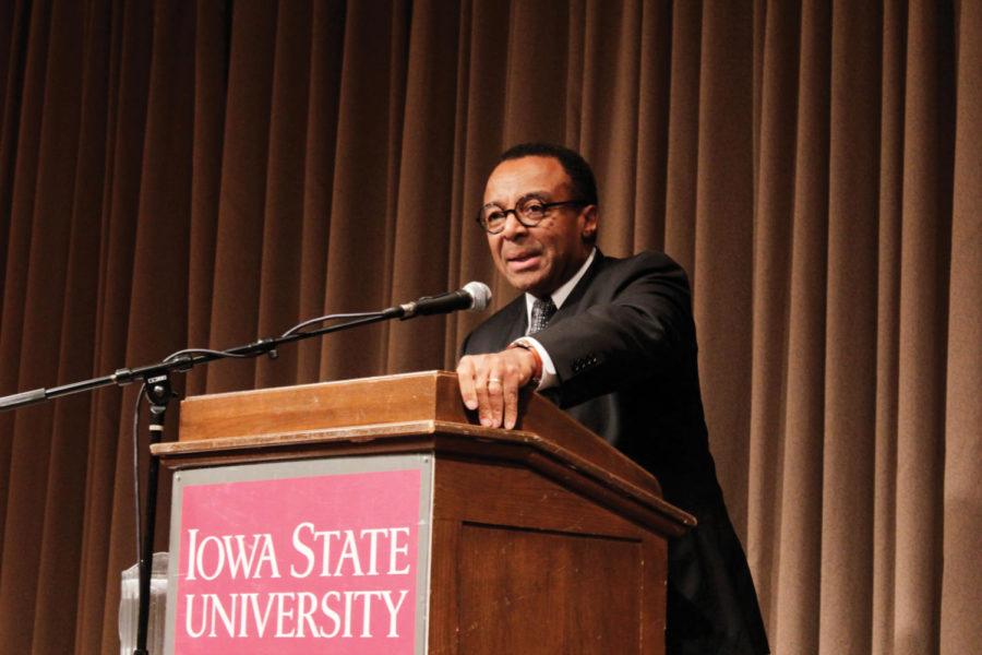Clarence Page, member of the Chicago Tribunes editorial board,
served as the keynote speaker of the Chamberlin Lecture at the
Memorial Union on Wednesday, Sept. 14th. Page addressed Iowas role
in the upcoming presidential elections in the annual lecture.

