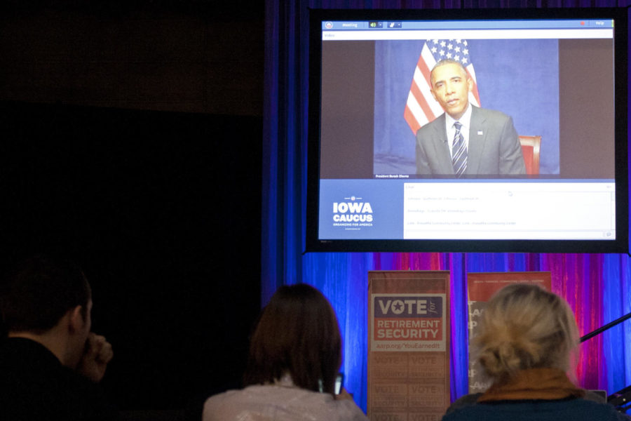 Presdient Barack Obamas speech given via Web cast on Tuesday,
Jan. 3, to Democratic caucus-goers is shown inside the Iowa Events
Center at the GoogleMedia Filing Center for members of the
media.
