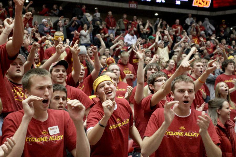 Cyclone Alley reacts to Scott Christophersons winning 3-pointer
that resulted in a Cyclone 71-68 victory over Oklahoma State.
