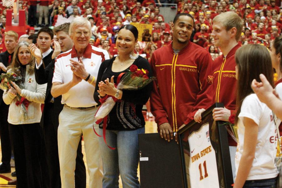 Senior+guards+Chis+Allen+and+Scott+Christopherson+stand+with+their+families+during+a+ceremony+honoring+the+seniors+before+the+ISU+mens+basketball+game+against+Baylor+on+Saturday+at+Hilton+Coliseum.+The+Cylones+upset+the+Bears+by+a+score+of+80-72+in+their+last+home+game+of+the+season.%C2%A0%0A