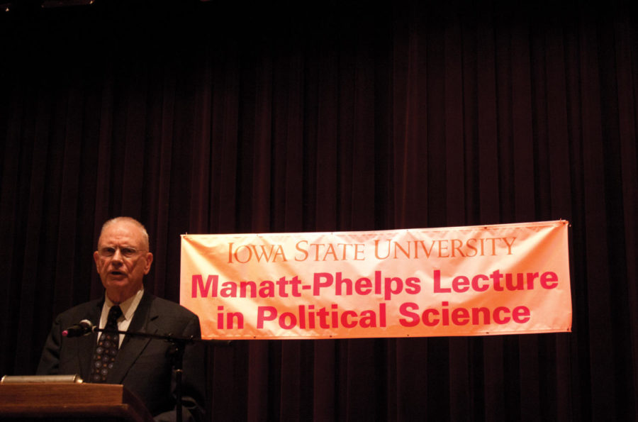 Former Indiana congressman Lee Hamilton discusses the future of Americas foreign policy after a decade of war in Afghanistan and Iraq in the Memorial Unions Great Hall on Tuesday, March 27. Hamilton served in the House of Representatives from 1965 to 1999.

