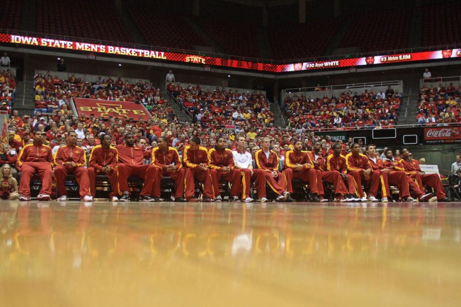The+ISU+mens+basketball+team+and+hundreds+of+Cyclones+fans+gathered+in+Hilton+Coliseum+on+Sunday+to+watch+the+NCAA+Tournament+selection+show.+The+Cyclones+were+chosen+as+a+No.+8+seed+in+the+South+region+and+will+face+No.+9-seeded+Connecticut+in+the+first+round+in+Louisville%2C+Ky.%0A