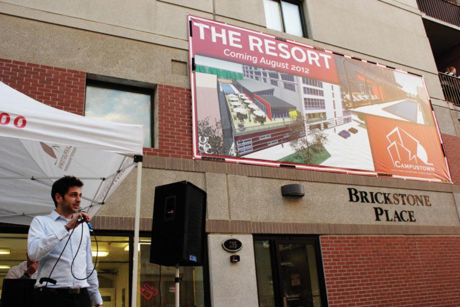 Mark Zikra, leasing and marketing director of Campustown
Property Management, explains the amenities The Resort will provide
for Campustown residents and their guests at the 9/24 block party
on Stanton Avenue on Saturday, Sept. 24. Among the highlights are a
rooftop pool, fitness facilities and two hot tubs. 
