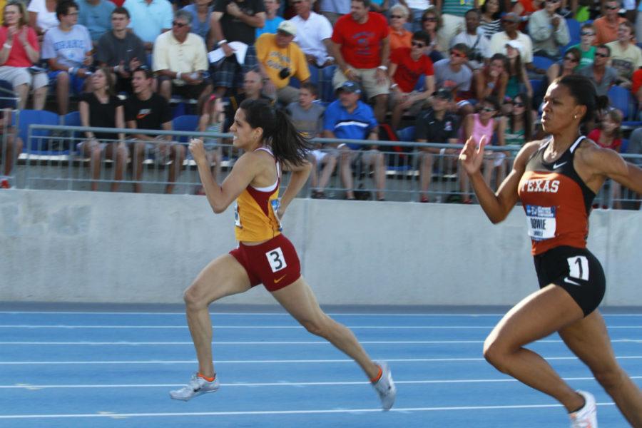 Kiana+Elahi+runs+in+the+400-meter+hurdle+race+during+the+NCAA+Track+Championships+on+Friday%2C+June+9%2C+2012+at+Drake+Stadium+in+Des+Moines.+Elahi+finished+seventh+overall.%0A