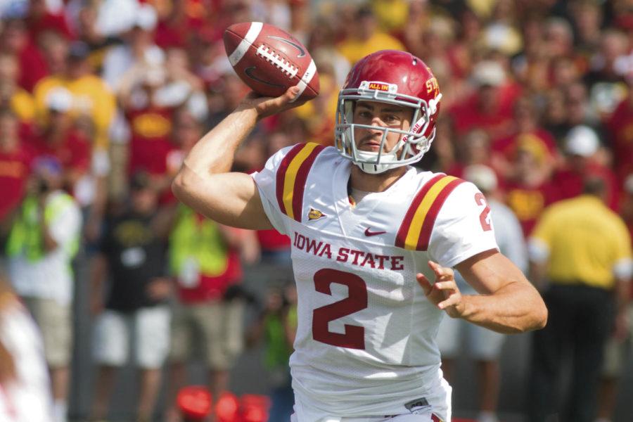 Former+Iowa+State+quarterback+Steele+Jantz+looks+for+an+open+player+downfield.+Jantz+struggled+after+the+first+quarter%2C+throwing+two+interceptions+and+completing+66+percent+of+his+passes.+Iowa+State+defeated+Iowa+9-6+Sept.+8%2C+2012%2C+at+Kinnick+Stadium.