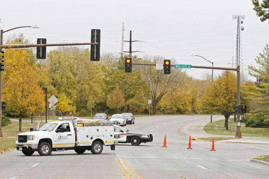 A natural gas leak occurred on campus at approximately at 2:10 p.m. Friday, Oct. 5, and closed Pammel Drive between Wallace and Stange avenues until 3:30 p.m. The cause is unknown at this time, but Alliant Energy is working to find the solution and believes the gas leak was likely caused by a faulty relief valve. 
