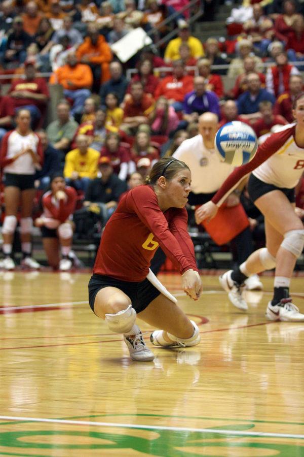 No. 6 Kristen Hahn kneels in an attempt to return the ball after an attack from the Texas Longhorns. Iowa State defeated the Longhorns on Nov. 24 at Hilton Coliseum.
