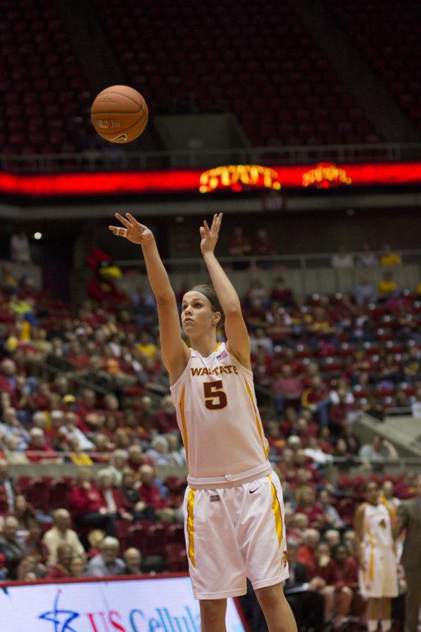 No. 5 Hallie Christofferson shoots for a 3-pointer.  Christofferson saw 27 minutes of play, tying with No. 22 Brynn Williamson for the most time on the court for the Cyclones.
