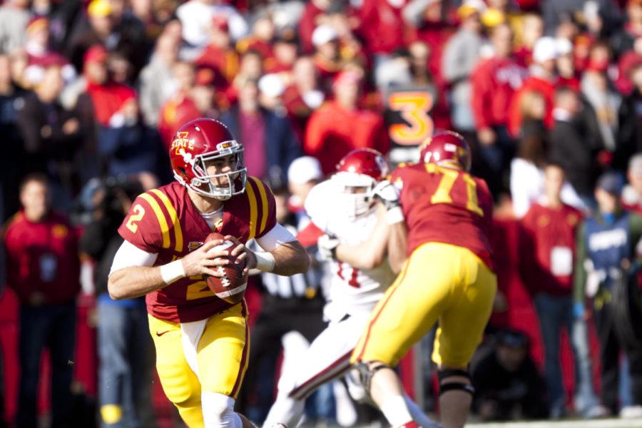 Steele Jantz looks for a pass down field on Nov. 3, 2012 at Jack Trice Stadium against the Oklahoma Sooners.
