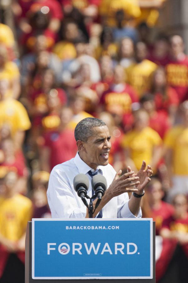 President+Barack+Obama+spoke+to+6%2C000+people+on+Tuesday%2C+Aug.+28%2C+2012%C2%A0on+Central+Campus.+Obama+spoke+about+the+youth+vote%2C+student+loan+programs%2C+health+care+and+renewable+energy.%C2%A0%0A