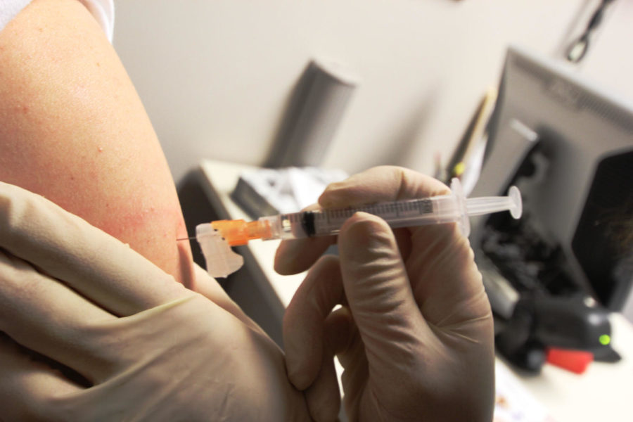 This week, eligible Iowa State faculty and staff have the opportunity to receive free flu shots through ISU WellBeing and Occupational Medicine, who sponsor the flu shot clinic for the university.