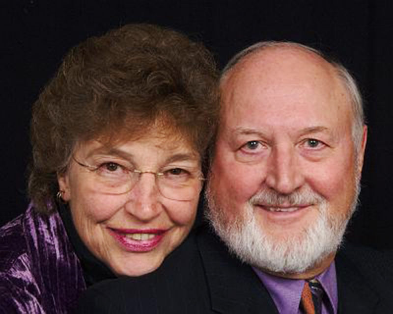 Gary and Jannes Weede, both educators, began a $1,000 scholarship for elementary education majors.
