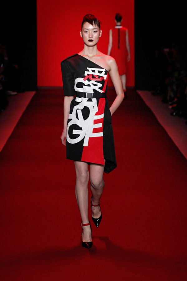 Vivienne+Tams+models+worked+a+daringly+dark+look+on+the+runway+during+New+York+Fashion+Week+for+the+fall%2Fwinter+2013-14+season.%0A