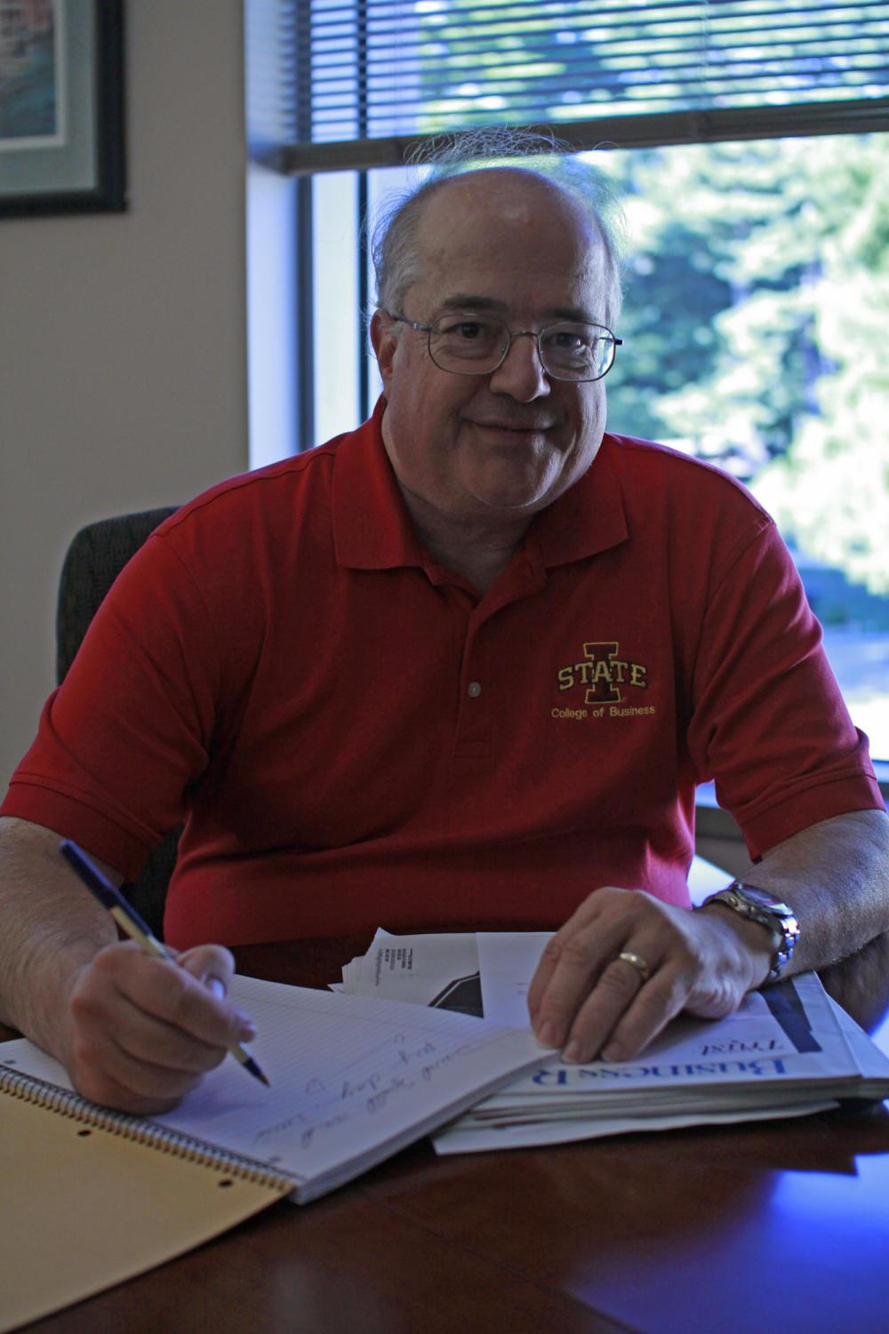 David Spalding is the newest Raisbeck Endowed Dean in the College of Business. Prior to his appointment at Iowa State, he was a senior vice president at Dartmouth College. He holds a bachelor's degree from Dartmouth and an MBA in Finance from New York University.