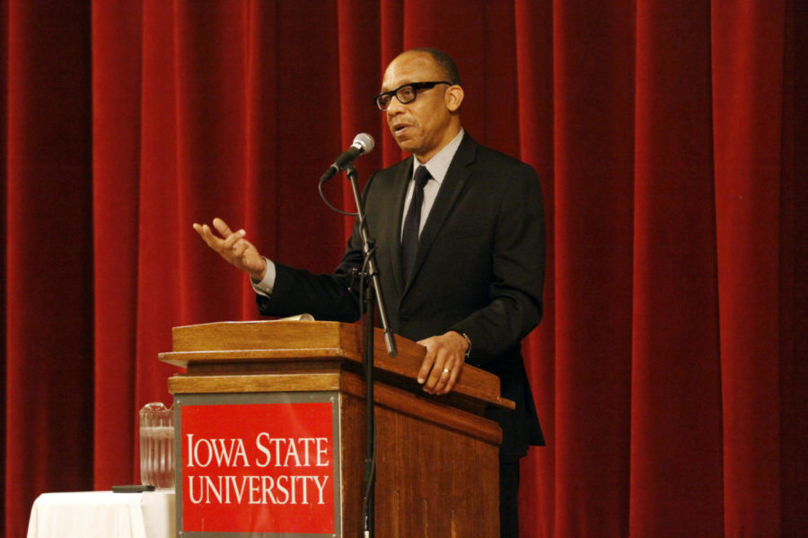 Washington Post columnist and MSNBC political analyst Eugene Robinson speaks on Wednesday, Sept. 18, in the Great Hall of Memorial Union. Robinson came to Iowa State to speak as part of the 2013 Chamberlin Lecture on Journalism.