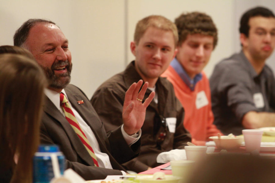ISU President Steven Leath attends the Honors Program dinner meeting on Thursday, Feb. 16, 2012, at Jischke Honors Building. Leath shared his educational backgrounds, life experiences and his thoughts about Iowa State. 