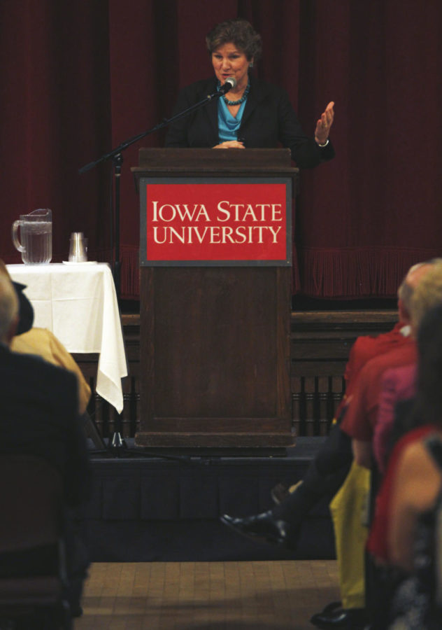 Karen Hughes speaks on “Clarity, Example and Optimism” in leadership in the Great Hall. Hughes, a former adviser to President George W. Bush, was named the Mary Louise Smith Chair by the Carrie Chapman Catt Center for Women and Politics.