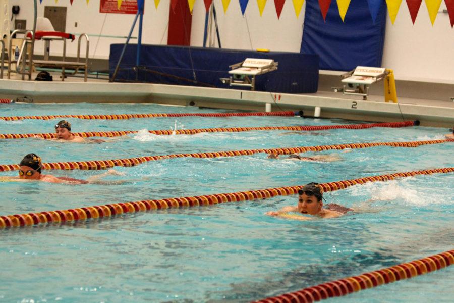 The womens swimming and diving team practices on Dec. 10 at Beyer Pool.
