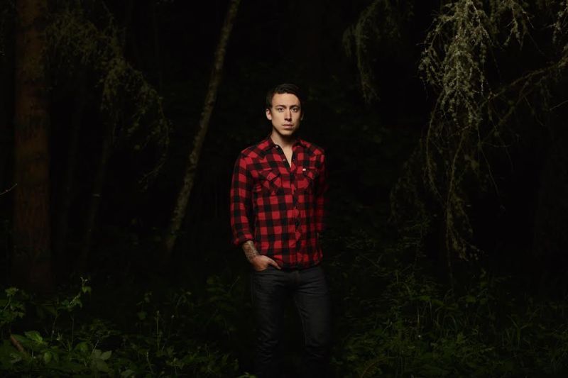 Acoustic solo act Noah Gundersen will perform live 8 p.m. Feb. 27 at the Maintenance Shop with opener neo-folk artist Armon Jay.