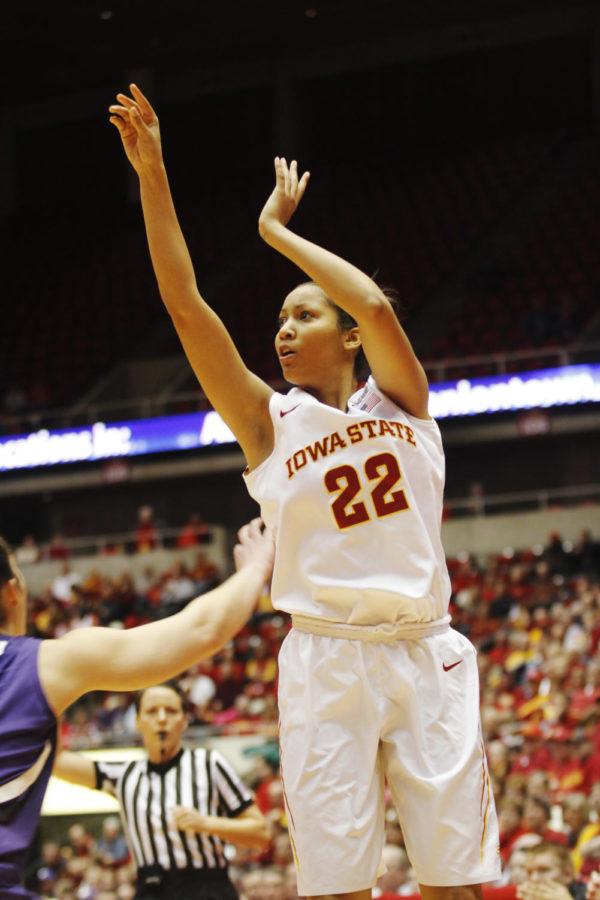 ISU forward Brynn Williamson had one of the teams 11 3-point makes out of 29 attempts. Iowa State went into halftime with a 45-19 lead and kept well ahead of Kansas State for the rest of the game, finishing with a 84-65 win.