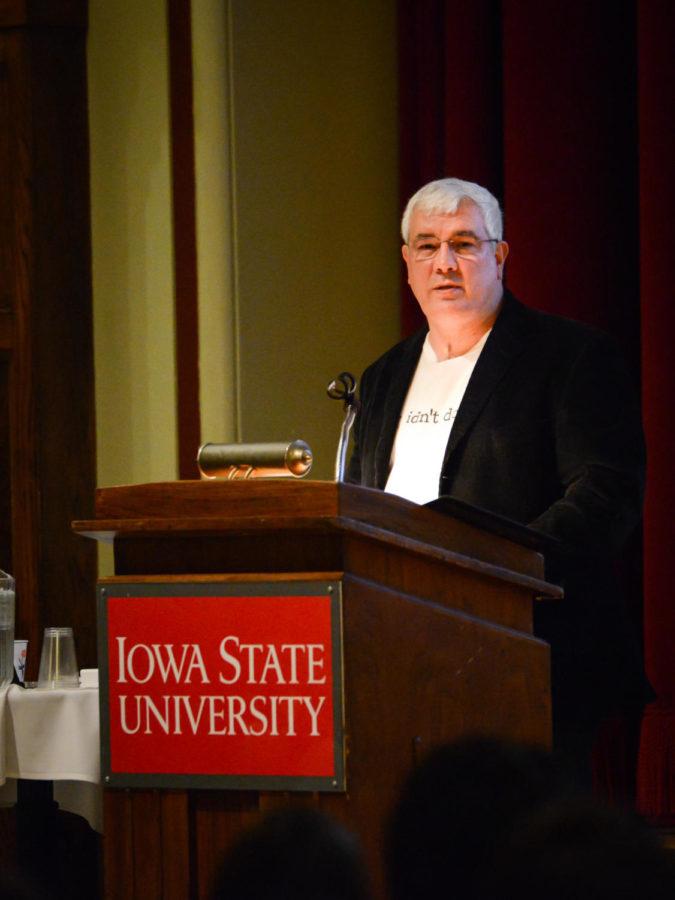 Kerry Max Cook, who served 20 years in prison for the murder of Linda Jo Edwards, was exonerated by a DNA test found to match another man. He continues the fight to have his conviction overturned and gave a speech on his story on April 16 at the Great Hall of the Memorial Union.