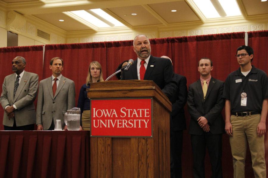 President Steven Leath announced at a press conference April 9 that in reaction to the riots late April 8, he is suspending the rest of Veishea 2014.