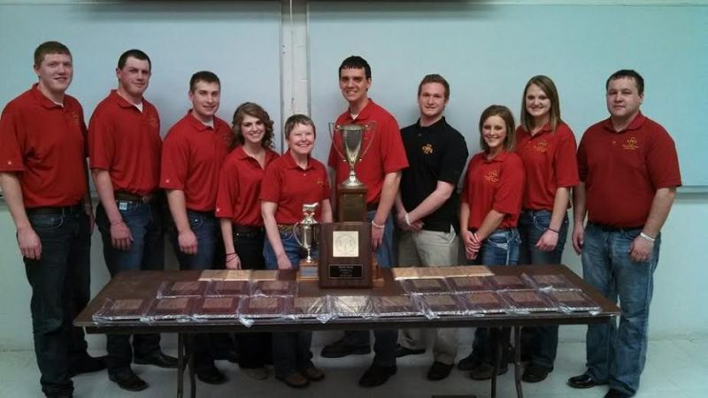 Iowa+State%E2%80%99s+Meat+Judging+Team+took+both+first+and+third+place+in+the+2014+Southeastern+Intercollegiate+Meat+Judging+Contest.%C2%A0The+group+competed+against+12+teams+and+70+different+contestants.