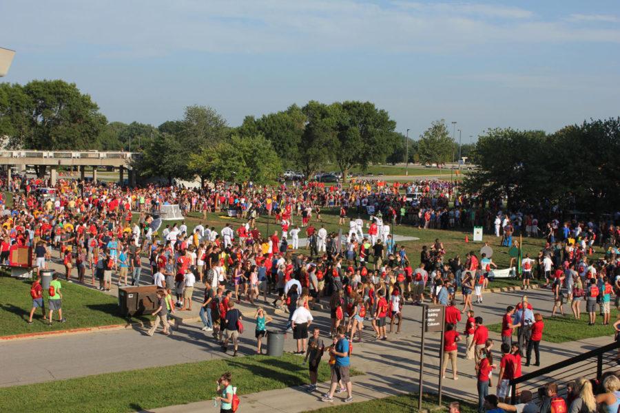 Thousands of students gather outside Hilton Coliseum during Destination Iowa State on Aug. 21, 2014 at the Scheman Building courtyard. 