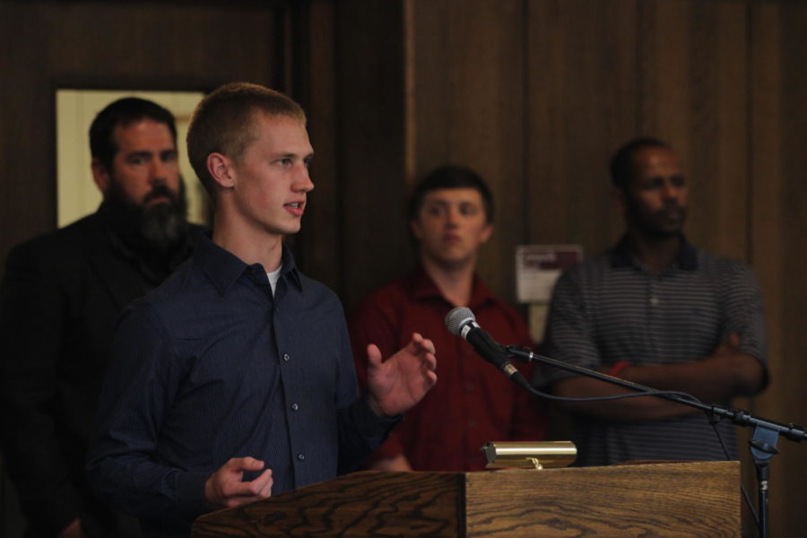 Nicholas Terhall, director of student affairs, speaks on behalf of a bike share program that needs a $7,000 grant to fund the the start-up and construction of the bicycles. Terhall spoke during the GSB meeting Sept. 3 in the Campanile Room of the Memorial Union.
