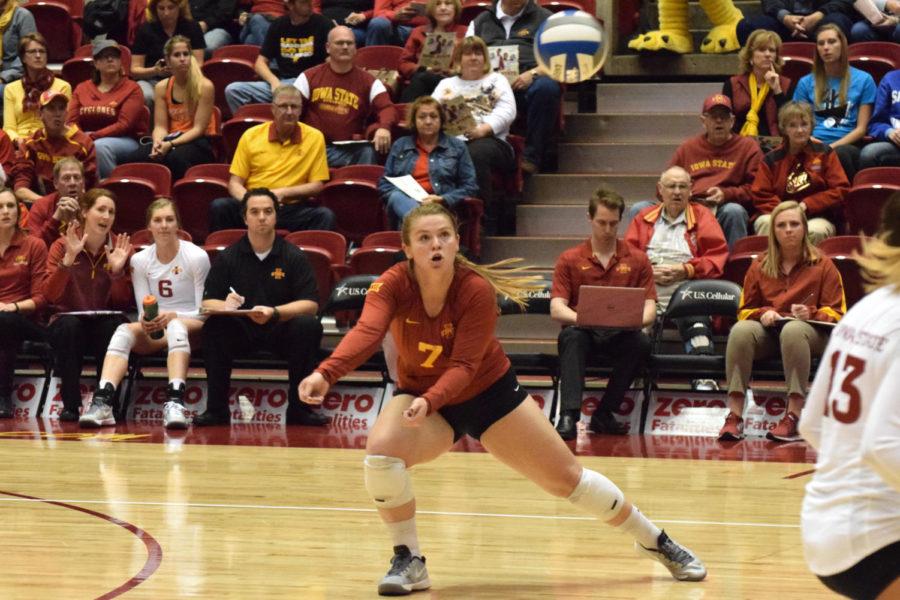 Junior libero Caitlin Nolan digs the ball against Kansas on Oct. 22. Nolan finished with 43 digs on the night. 