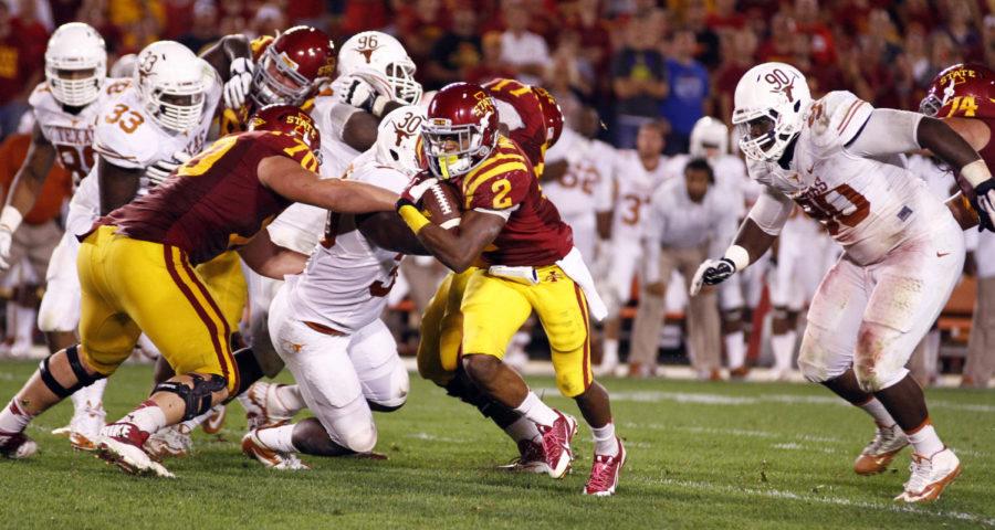 ISU+junior+running+back+Aaron+Wimberly+hits+the+gap+and+takes+off+for+a+touchdown%C2%A0during+the+Cyclones+31-30+loss+to+the+Longhorns+on+Oct.+3+at+Jack+Trice+Stadium.