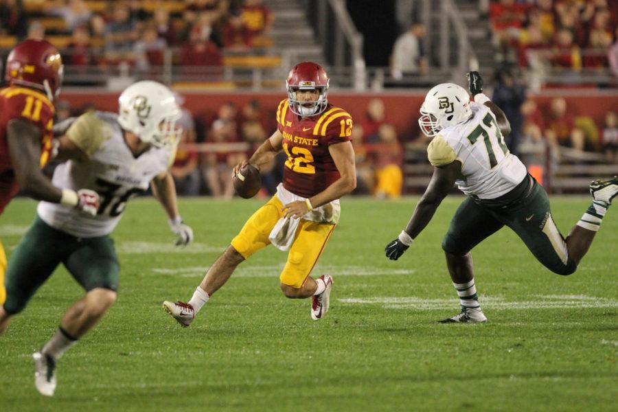 Redshirt junior quarterback Sam Richardson evades Baylors defensive line on a quarterback keep during the second half of the Cyclones matchup with the No. 7 Baylor Bears. Richardson now has 24 career touchdown passes and ranks 10th on Iowa States career completions chart. Iowa State fell to Baylor with a final score of 49-28.