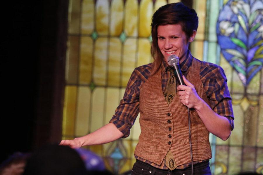 Chicago-native comedian Cameron Esposito performs a comedy routine at the Maintenance Shop on Dec. 4. Esposito highlighted her lesbian background growing up and incorporates it into her routines, embracing and representing the LGBT community. The Maintenance Shop filled a full audience of 150 seats as Iowa State’s Winterfest celebration kicks off this week.