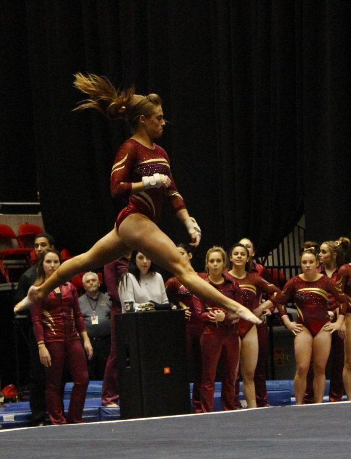 Senior+Caitlin+Brown+got+a+lot+of+height+on+her+jumps+during+her+floor+performance+Feb.+6%2C+scoring+a+9.775+against+the+Oklahoma+Sooners.+Iowa+State+lost+198.150-195.675.
