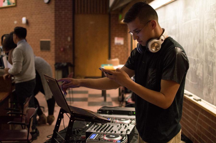 A DJ plays music during the Black Student Alliance Charity Fundraiser on April 16. The event raised funds for the Youth Emergency Services and Shelter.