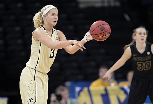 Vanderbilt transfer Heather Bowe will be eligible to play for the Cyclones at the start of the 2016-17.
