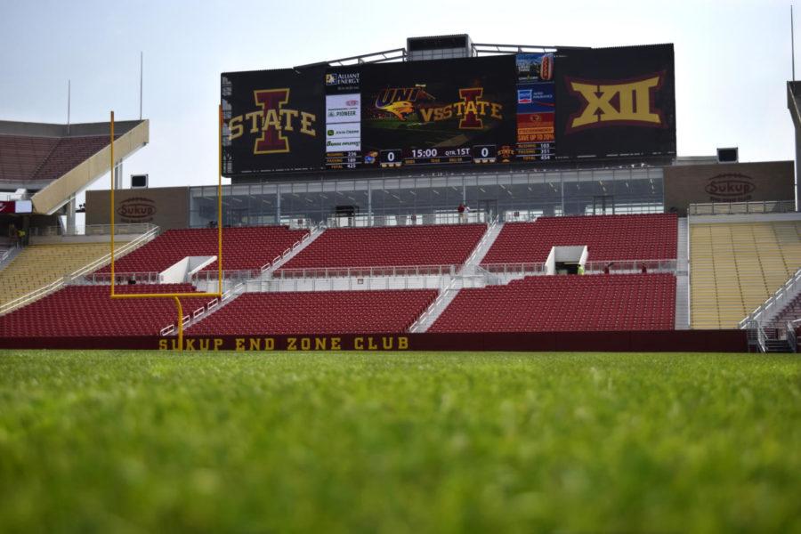 Jack+Trice+Stadiums+new+south+end+zone+nears+completion+with+just+over+a+week+before+the+first+game.+Iowa+State+will+kick+off+the+season+against+Northern+Iowa+on+September+5+at+7+p.m.%C2%A0