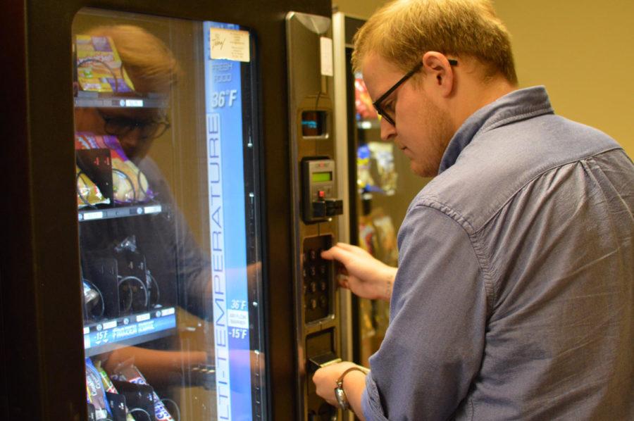 Many students have trouble breaking bad habits such as eating too much vending-machine food.