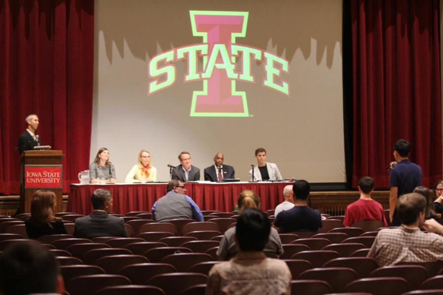 Panelists answered questions from students during the Student Debt Forum in the Great Hall of the Memorial Union on Sep. 24. Even though student debt affects the majority of students, the audience was sparse. 