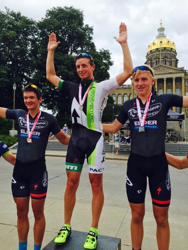 Senior Lincoln Eppard (middle) after winning state championships in Des Moines, IA this summer.