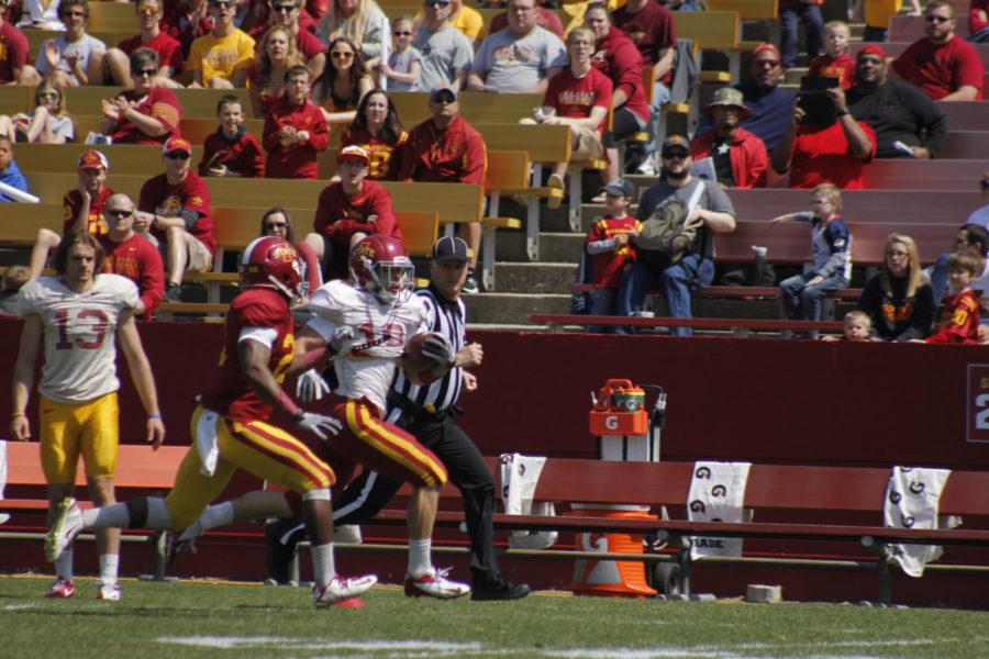 Trever Ryen breaks away for a touchdown during Iowa States spring game at Jack Trice Stadium on Saturday, April 11.