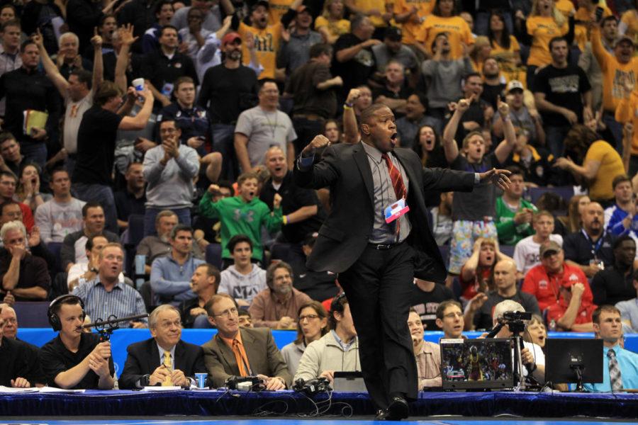 ISU coach Kevin Jackson reacts as Kyven Gadson pins Ohio States Kyle Snyder in the 197-pound NCAA Championship at the Scottrade Center in St. Louis, Mo. on March 21. Gadson pinned Snyder in 4:24. David Scrivner / Iowa City Press-Citizen